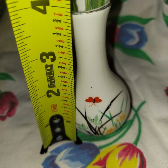 Mini Handpainted Vase - Picture 3 of 5